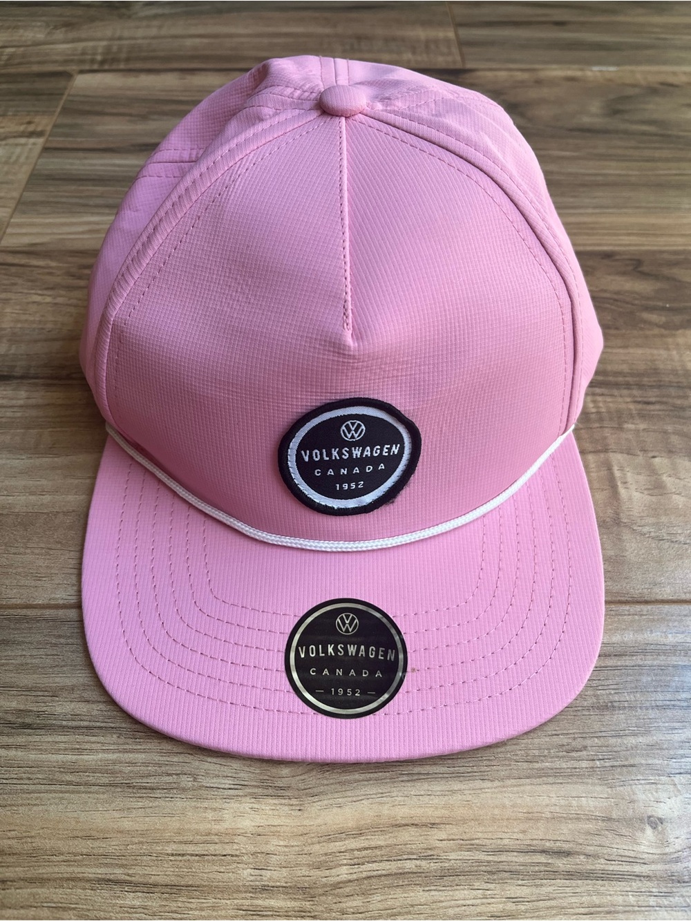 Volkswagen Canada 1952 Official Collection Pink Rope Snapback Trucker Hat NWT